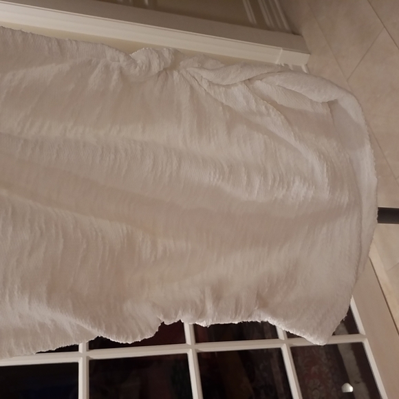 Rosie's Pope Jeni Ruched Textured White Maternity Top. NEW NWT! - Picture 15 of 16